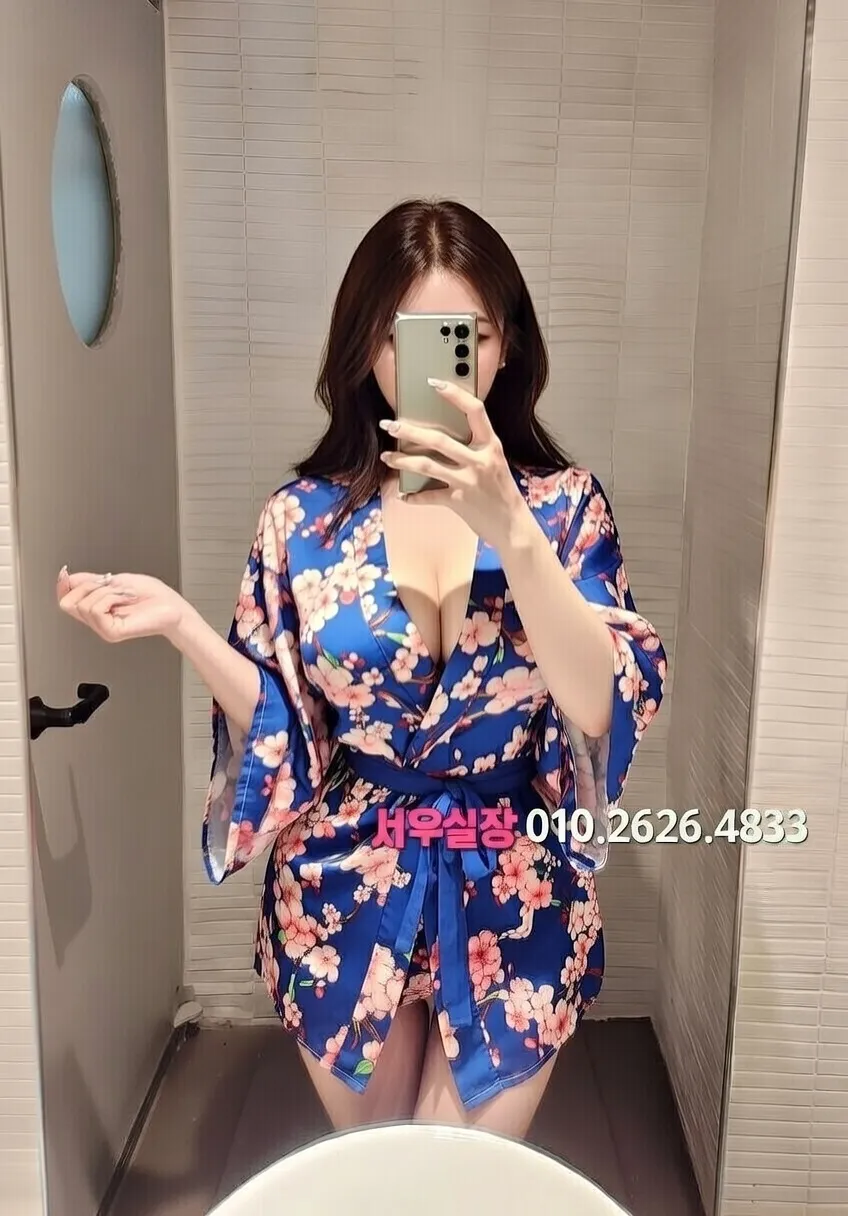 선릉 다국적노래클럽 프리미엄 라인업 5번 프로필