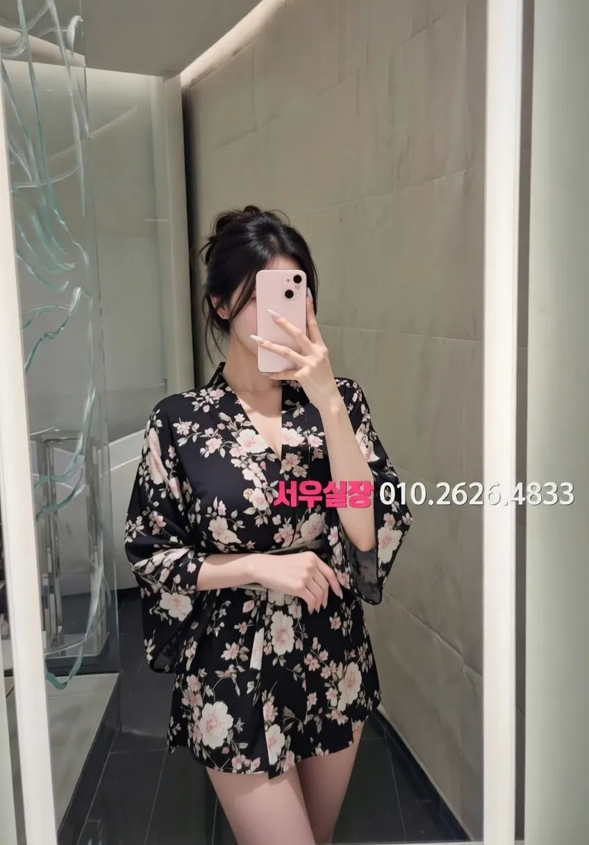 선릉 다국적노래클럽 프리미엄 라인업 31번 프로필