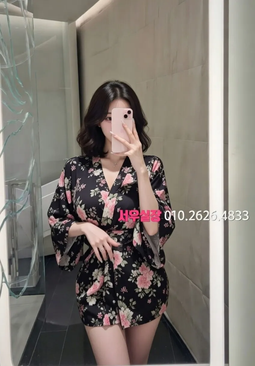 선릉 다국적노래클럽 프리미엄 라인업 2번 프로필